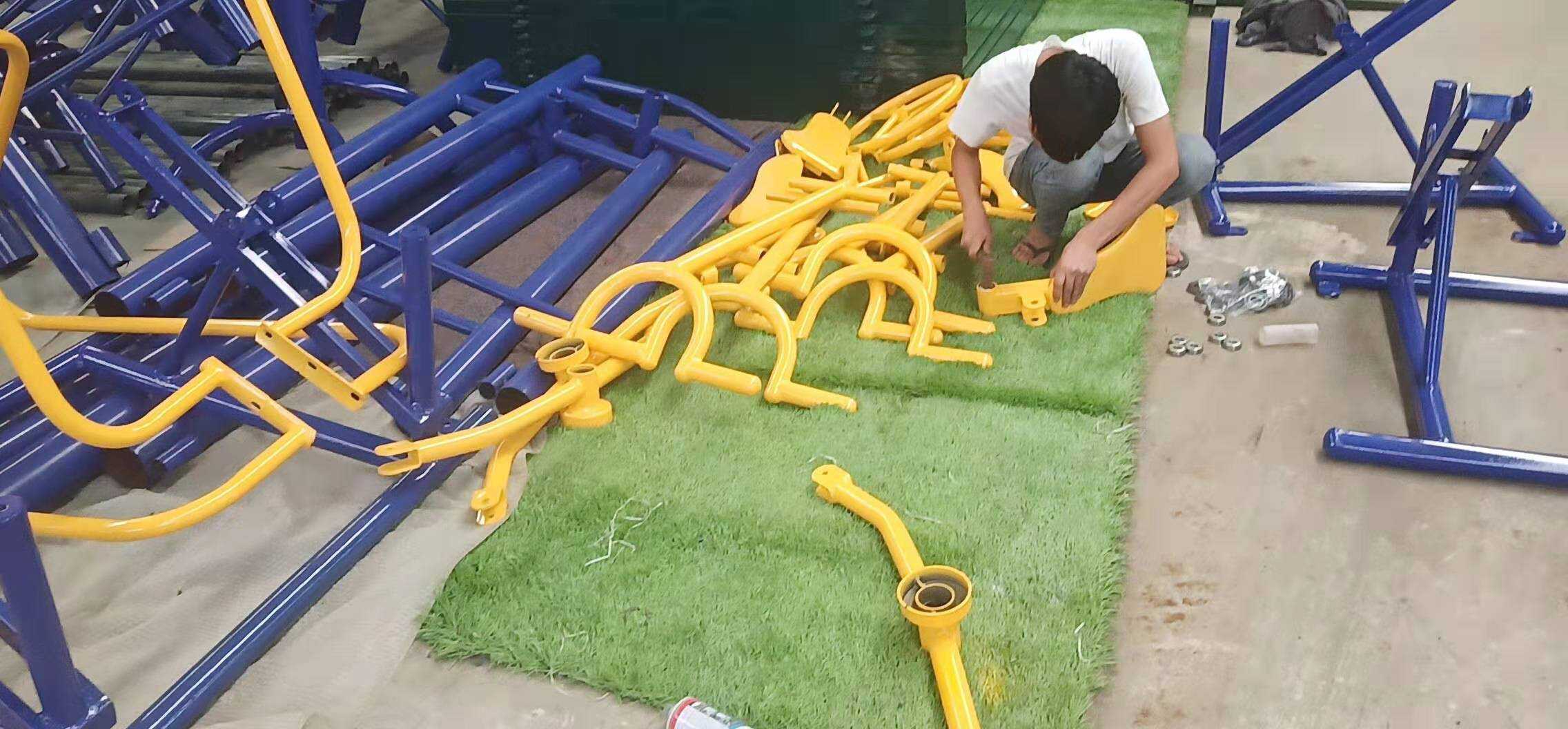 健身路徑組裝中