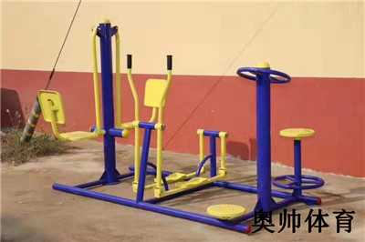 農村廣場健身路徑器材安裝完成_健身器材源頭廠家