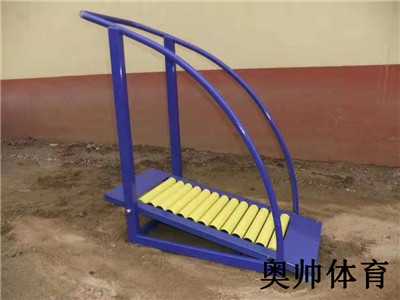 農村廣場健身路徑器材安裝完成_健身器材源頭廠家